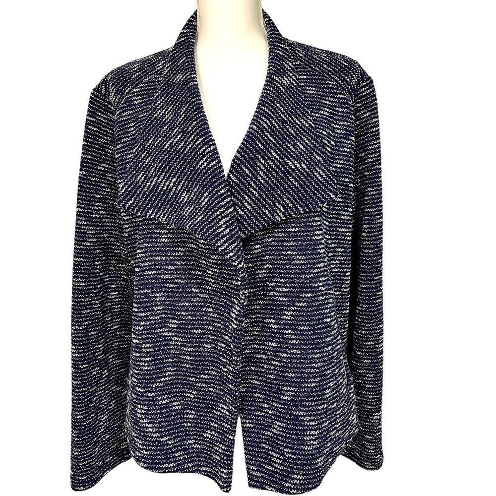 NWT CALVIN KLEIN NAVY/ WHITE JACKET SIZE XL